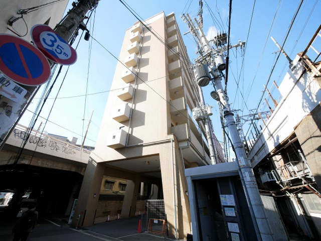 SERENiTE中津