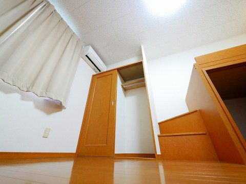 レオパレス悠の収納|十分な収納スペースがあります