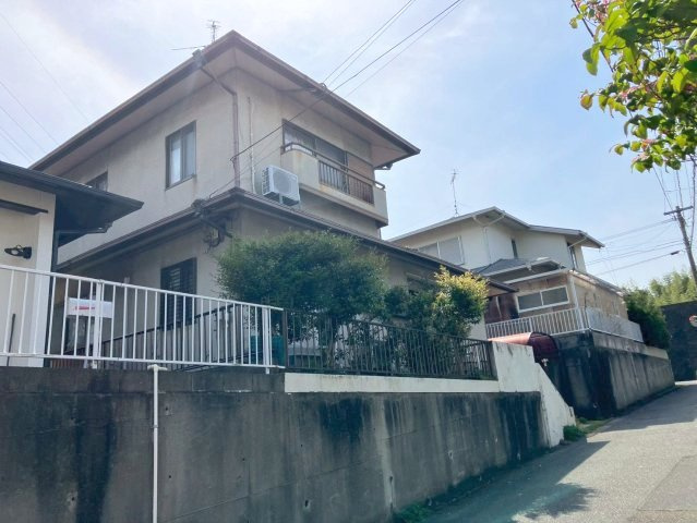 福岡市東区香椎5丁目　中古戸建の外観|軽量鉄骨造で耐久性・安定感のある構造です！