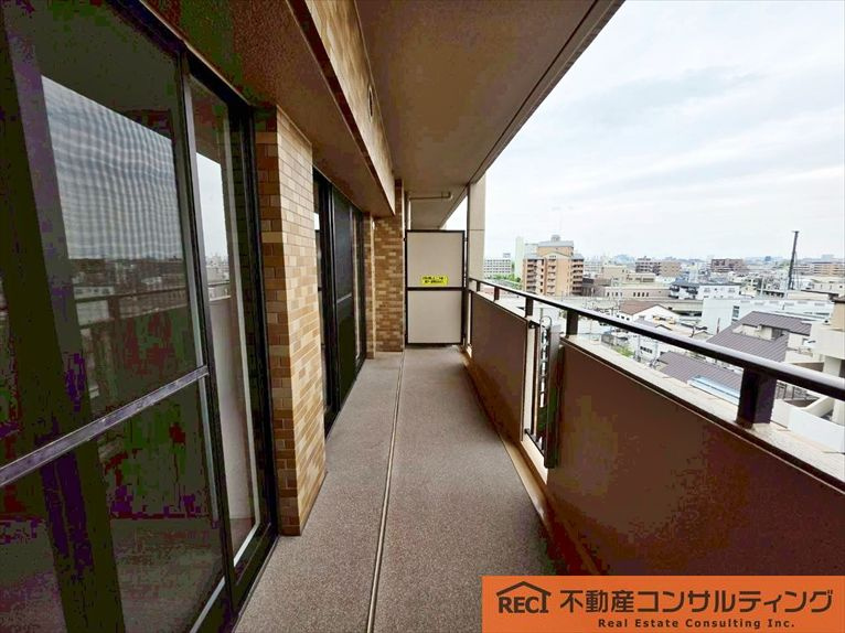 コスモ西宮のバルコニー