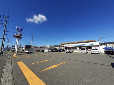 【周辺】 | Ｖｉｌｌａ　Ｐｕｒｕｍｉｅ | ローソン 高知市南久保店まで750m
