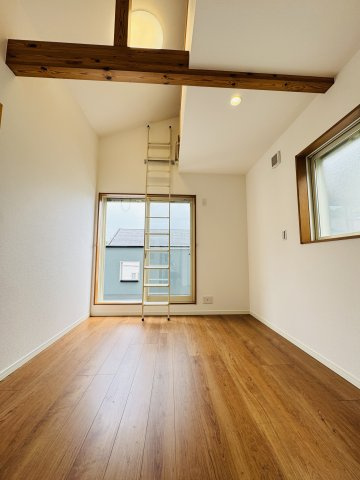 BALANCE LIFE HOUSE — 片瀬でちょうどいい暮らしの洋室