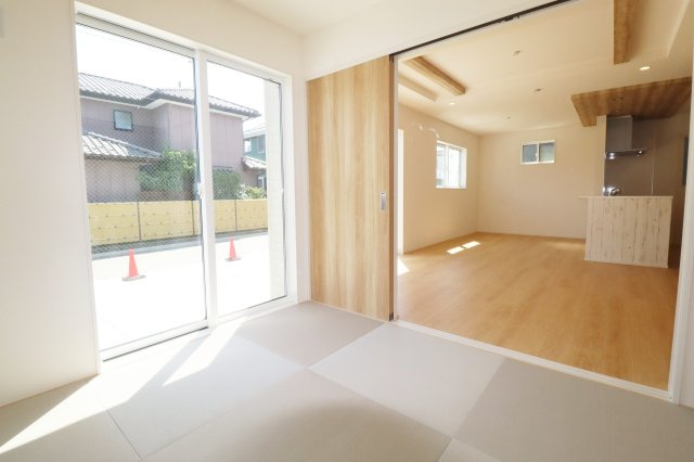 郡山市久留米2丁目　　　　2号棟　　　桜小学校、郡山第３中学区の和室
