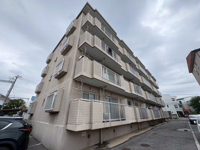 ガーデンタウン岡﨑の外観