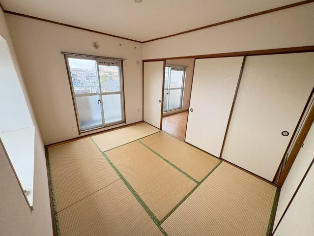 ガーデンタウン岡﨑の和室