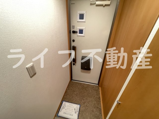 リバーサイド・ルーチェBの玄関|落ち着いた玄関です