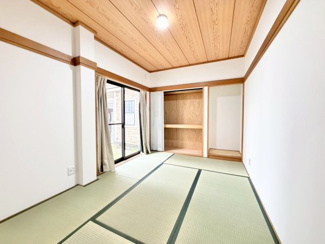 【和室】 | 泉１丁目　中古戸建 | 和室ございます♪畳表替えしてますよ♪１階部分にあるので、客間にも使えますね！イグサの香りで癒しの空間です！