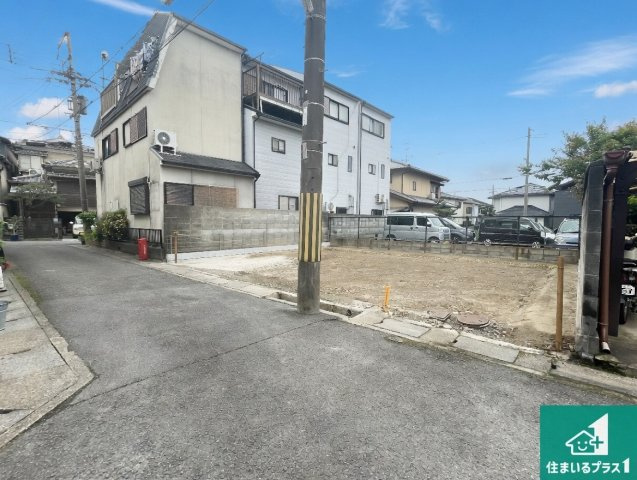 ★1(土)2(日)現地見学可能！★京都市山科区大塚南溝町　第1期　新築一戸建ての前面道路含む現地写真|周辺は落ち着いた街並みの住宅地！子育てがしやすい住環境です！まだ未完成ですが、現地でしかわからない事もございます。是非一度ご覧ください。