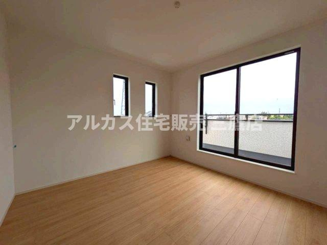 中央線 国立駅 25分 新築戸建 国分寺市高木町1丁目の洋室