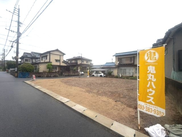 春日台一丁目の前面道路含む現地写真|現地（2026年9月11日）撮影