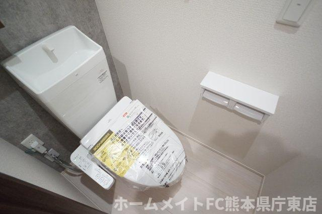 上益城郡益城町大字広崎のアパートのトイレ