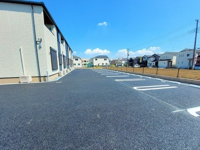 エスポワールの駐車場