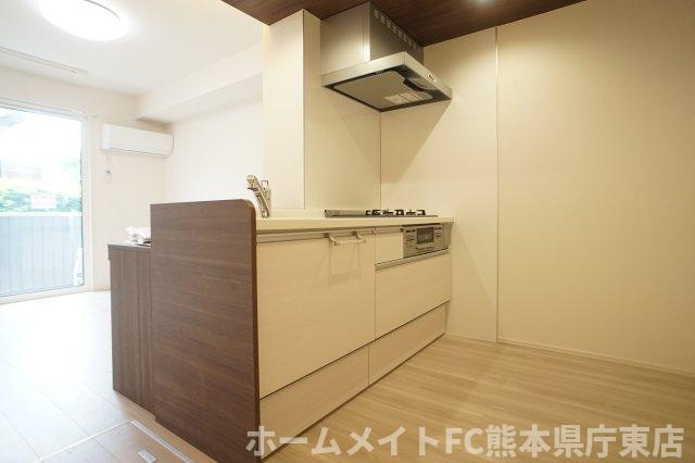 上益城郡益城町大字広崎のアパートのキッチン
