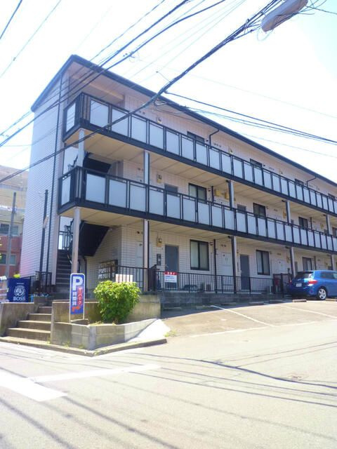 ファミールＫＯＷＡの外観