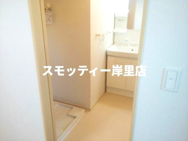 グランソレイユの洗面所