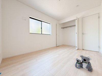 【洋室】 | 高崎市吉井町下長根　平屋　新築住宅 | 「どんな家具を置こうかな」とワクワクする。好みのこだわりのお部屋にしてじぶんだけの部屋でゆったりと寛げます。