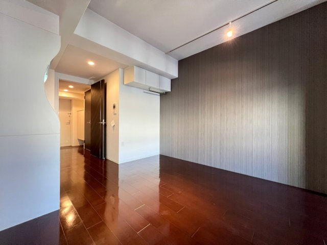 SERENiTE本町エコートの居間・リビング