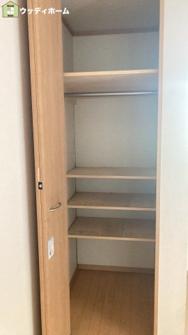 草加市青柳8丁目　中古一戸建ての内装