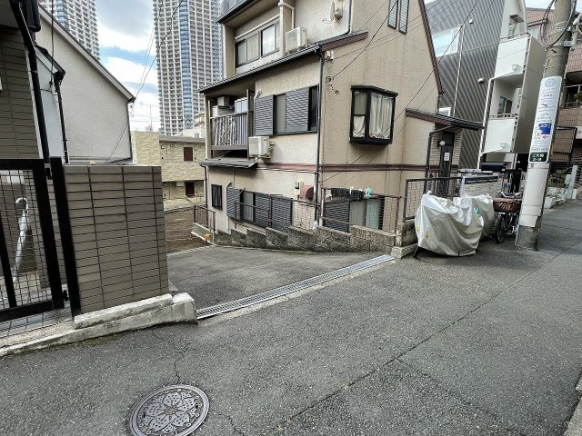 上大崎3丁目売地の前面道路含む現地写真