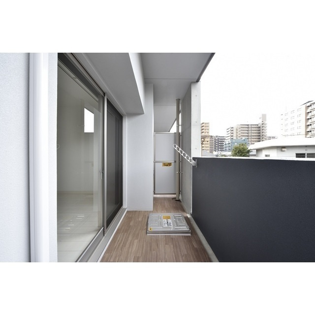 熊本市中央区水前寺３丁目の賃貸マンションのバルコニー