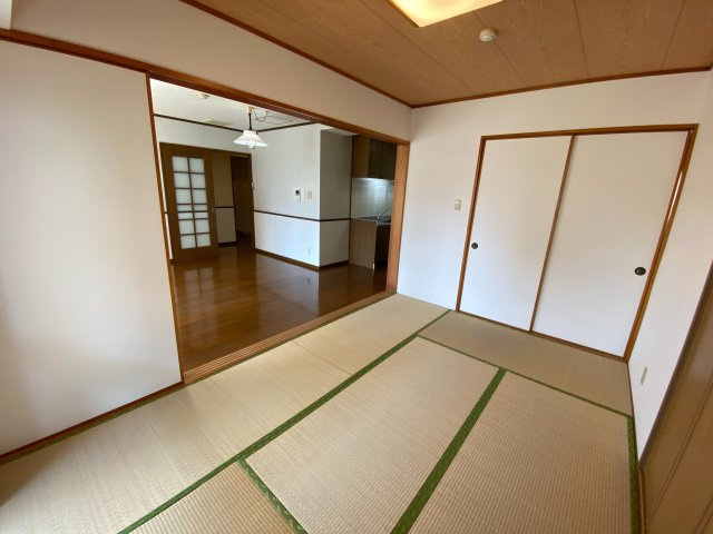 フリーベル天久新都心 の和室