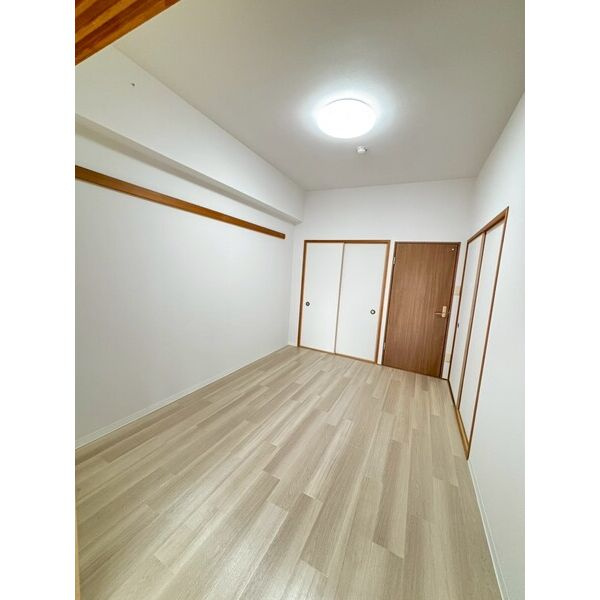 メゾンミヤビ　育和小学校区の洋室