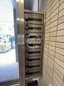 カーサ松崎町のその他共用部分|カーサ松崎町　メールボックス