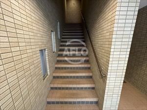 カーサ松崎町のその他共用部分|カーサ松崎町　階段