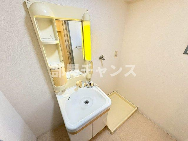 アーバンポイント新栄の洗面所