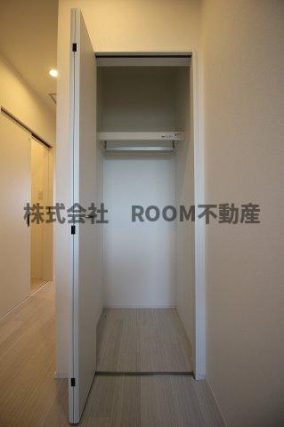 CASTELLO　Dの内装|明るい色調の室内です