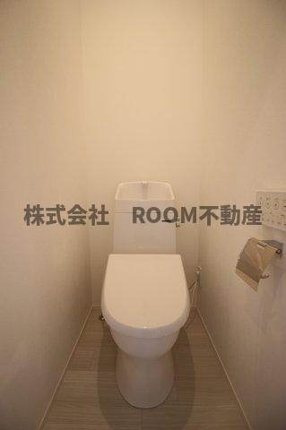 CASTELLO　Dのトイレ|落ち着いた色調のトイレです