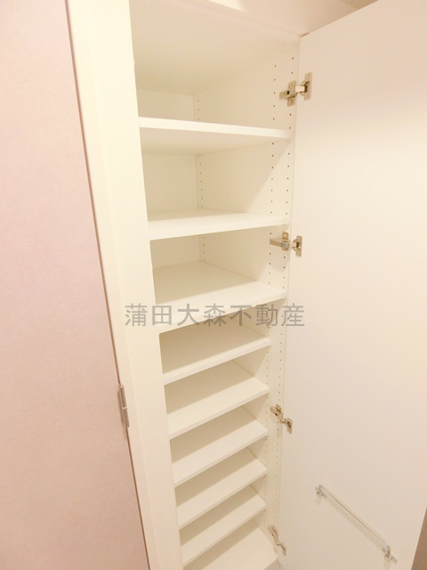RJRプレシア蒲田の設備|玄関収納