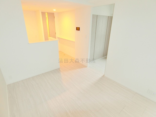 RJRプレシア蒲田の居間・リビング