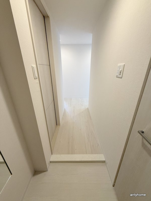 ルクス　エテルナ　江戸堀の内装