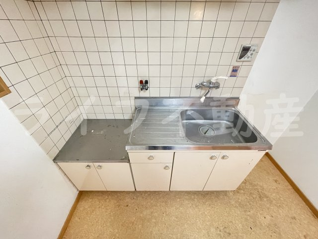 サンライフ小阪のキッチン|きれいなキッチンです