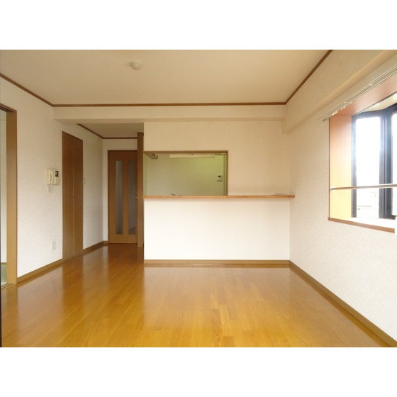 熊本市東区新外３丁目の賃貸マンションの居間・リビング