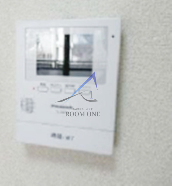 サトウマンションのセキュリティ|モニター付きインターホンです。