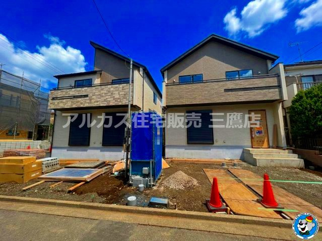 西武新宿線 花小金井駅 20分 新築戸建 小平市鈴木町1丁目の前面道路含む現地写真