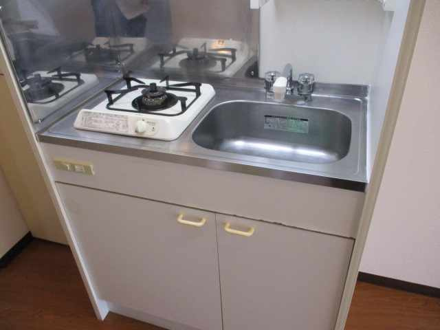 山王ハマセイホウのキッチン