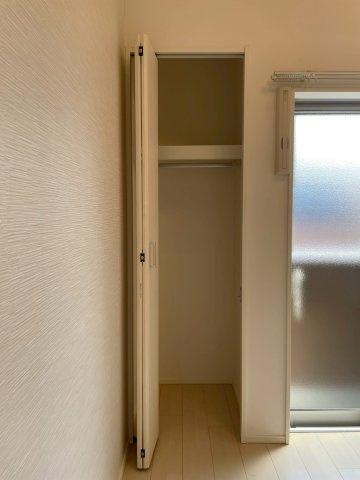 大阪市旭区大宮４丁目のアパートの収納