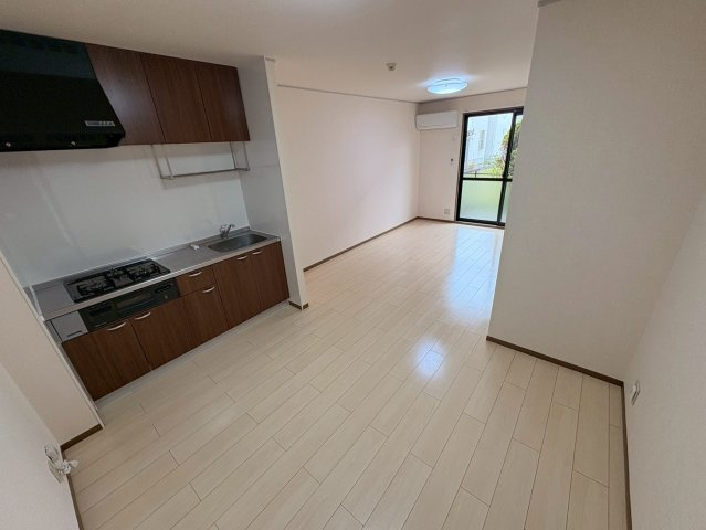 ラークハイムⅡの居間・リビング