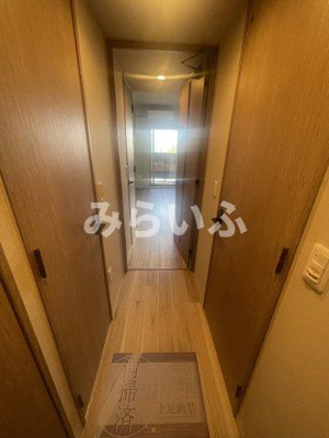【玄関】 | ルーエ今池 | ※601号室の写真です。