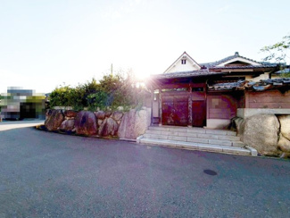 【外観】 | 晴美台２丁　売土地 | 【東・南・西の三方角地！日当り・通風良好】たっぷりの陽光に包まれる明るい住まいになりますね♪