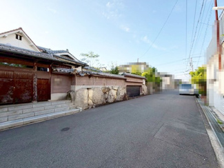 【前面道路含む現地写真】 | 晴美台２丁　売土地 | 【建築のご提案が可能です】どんな家を建てる事ができるのだろう？と感じたらイエストアへご相談を！イエストアスタッフが設計士と共にご希望に沿った間取りをご提案を致します♪