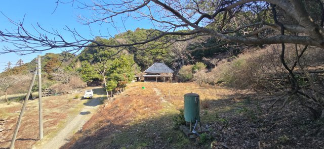 富津市梨沢　古民家の庭