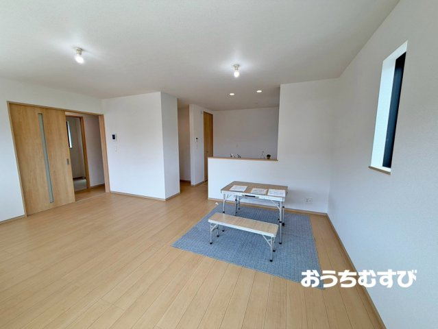 尾張旭市柏井町の居間・リビング