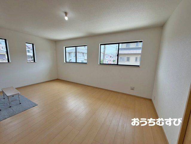 尾張旭市柏井町の居間・リビング