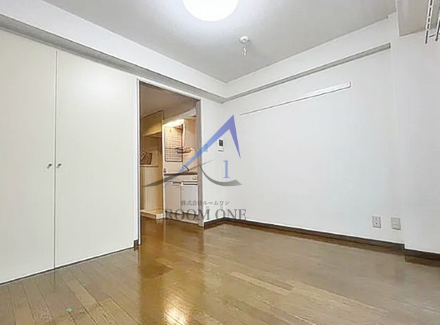 Ｌｉｂｅｒｔｙ　Ｐａｌａｃｅ　リバティパレスの居間・リビング|洋室のお部屋です。