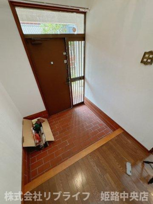【玄関】 | 安田4丁目貸家
