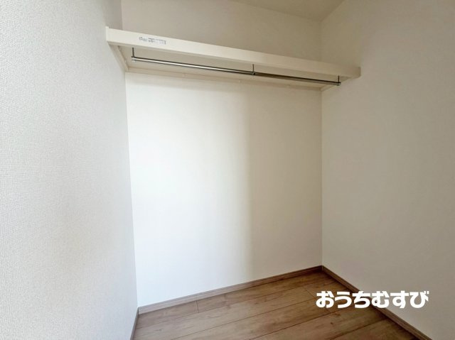 小牧市本庄57番(全1棟)の収納